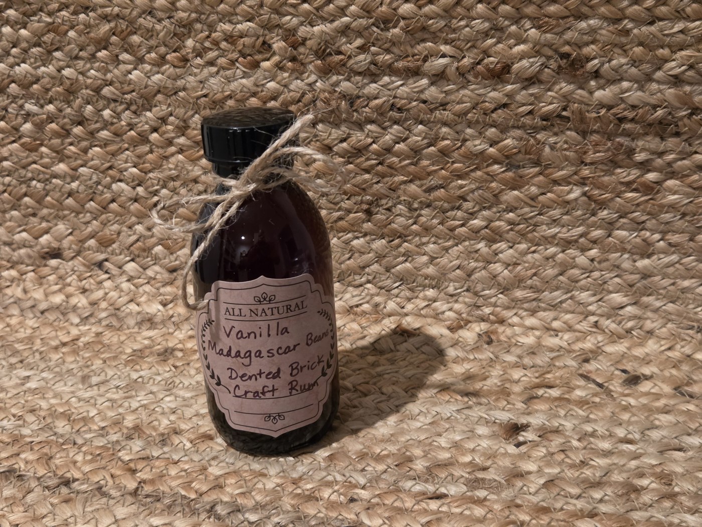 All Natural bottle: Vanilla Madagascar Beans, Dented Brick Craft Rum
